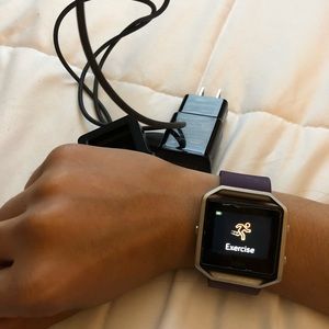 Fitbit blaze smart fitness watch purple/black